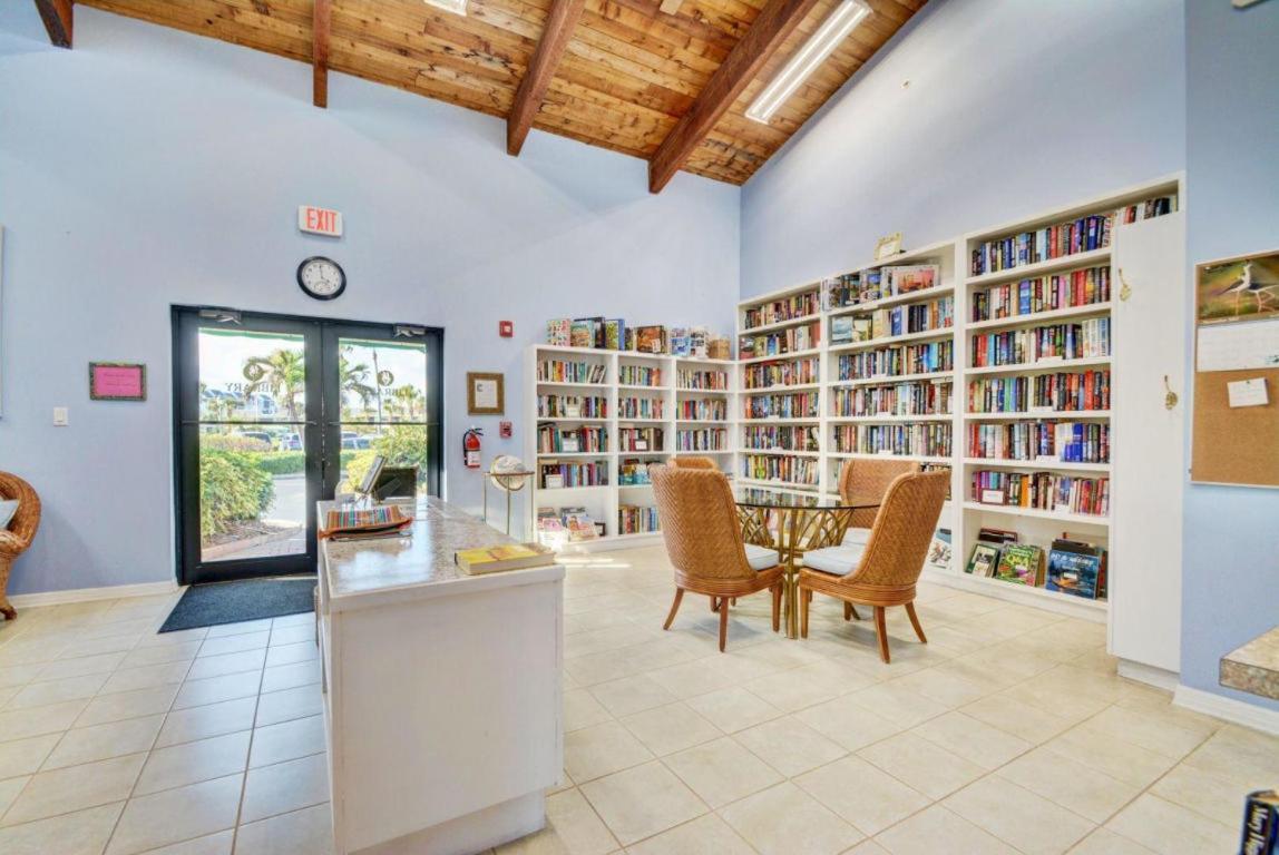 Beach Getaway - Ocean Beach, Tennis, Golf, Pool With Tiki Bar Fort Pierce Extérieur photo